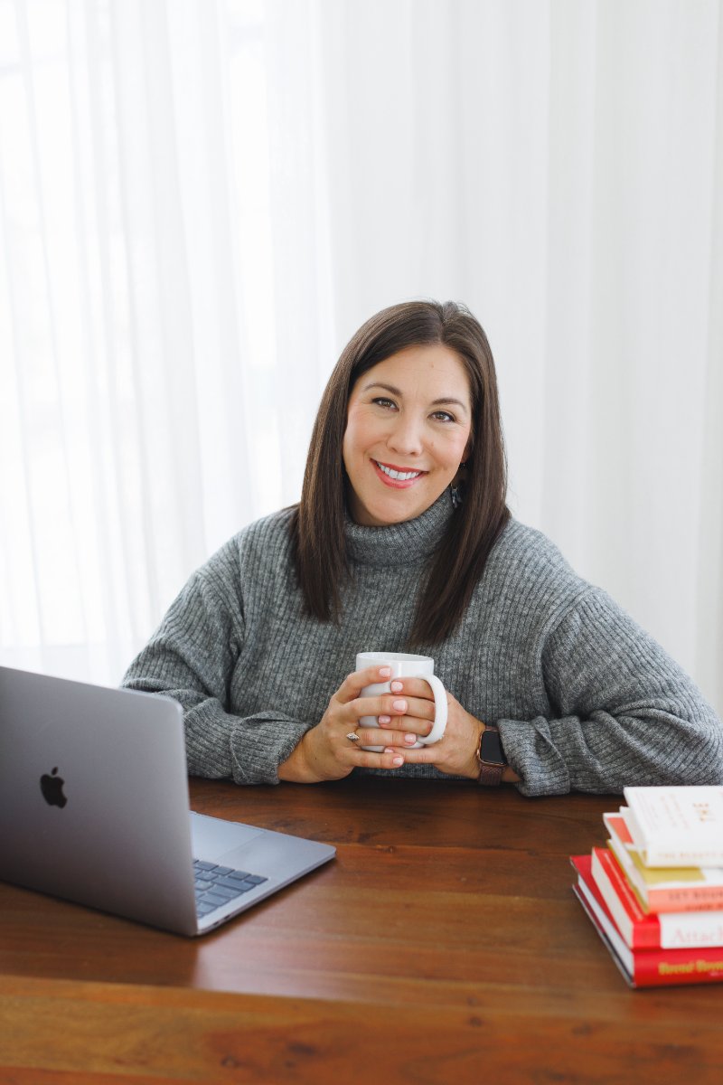 Sara Amos, LCSW - in-person therapist in Nashville, TN