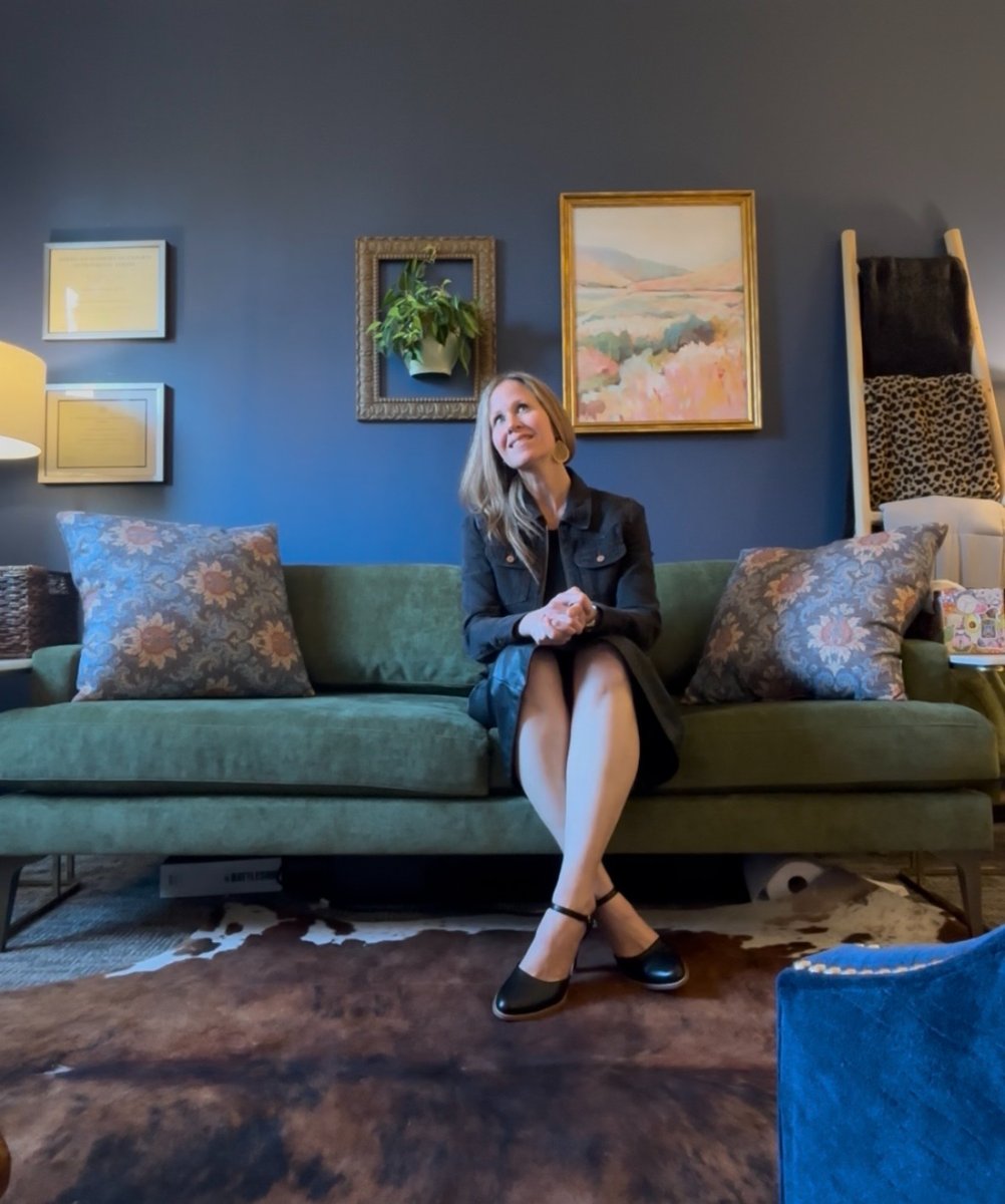 Robyn Flores's therapy office at Therapy Space Frisco, Frisco
